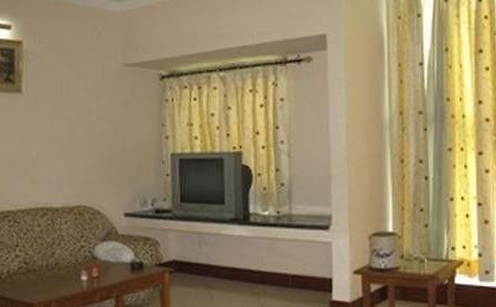 Hotel Amber Lakhnau Kültér fotó