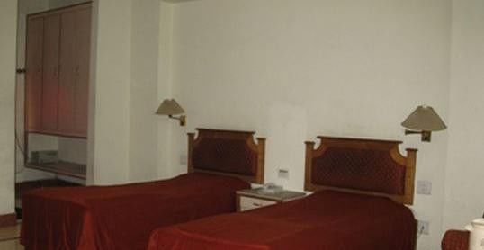 Hotel Amber Lakhnau Kültér fotó